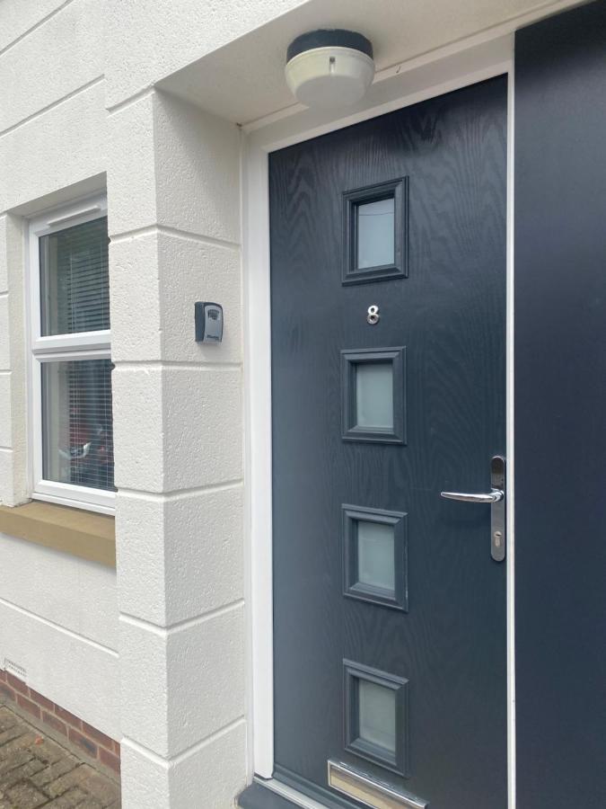 York Centre 2 Bedroom Renovated Flat, 8 Escrick Street Екстер'єр фото
